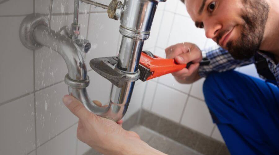 Professional Tankless Water Heater Installation in Groesbeck, TX